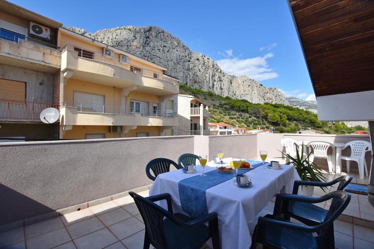Apartments Ana Omiš Exterior foto